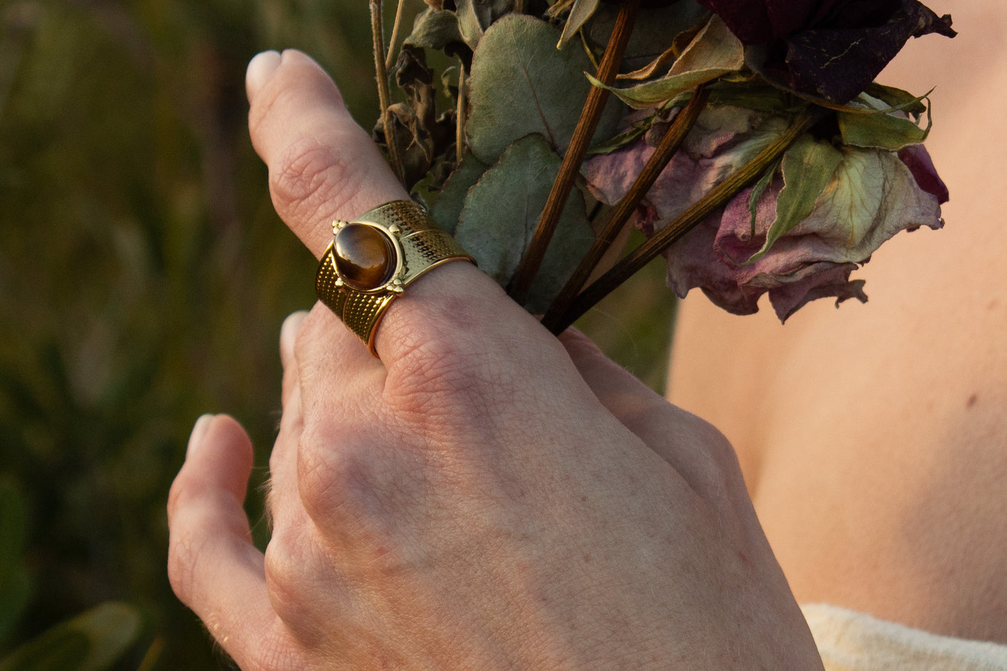 Halo Dream Ring Tigers Eye