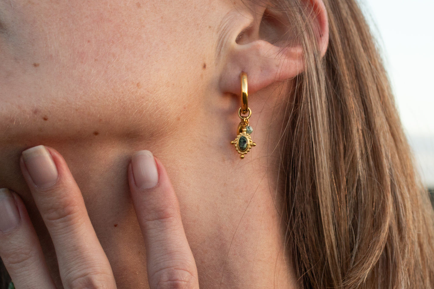 Amara Light Earrings