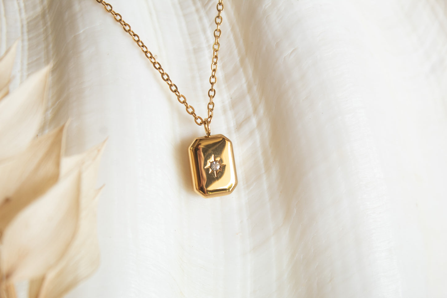Star Rectangle Necklace