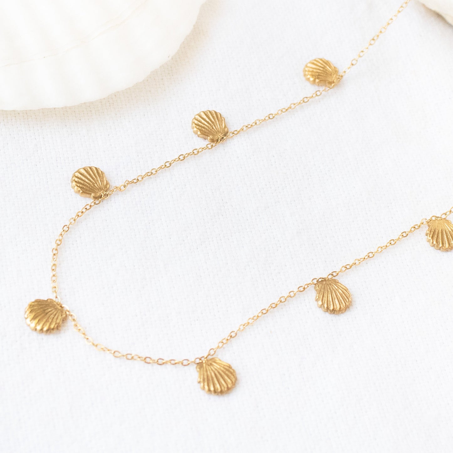 Salty Kiss Necklace