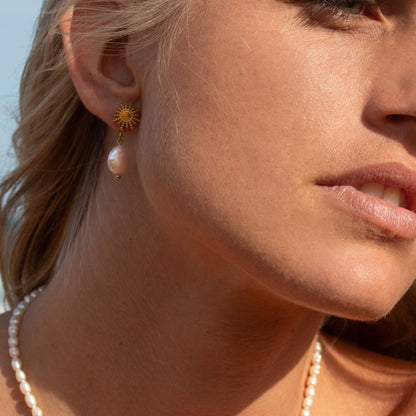 Coastal Light pearl drop earrings
