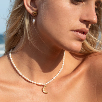 Gold moon charm pearl necklace