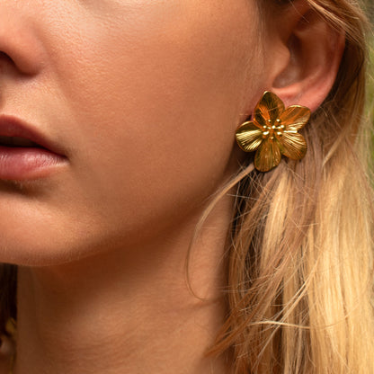 Gold flower earrings