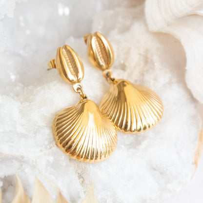 Golden shell drop earrings