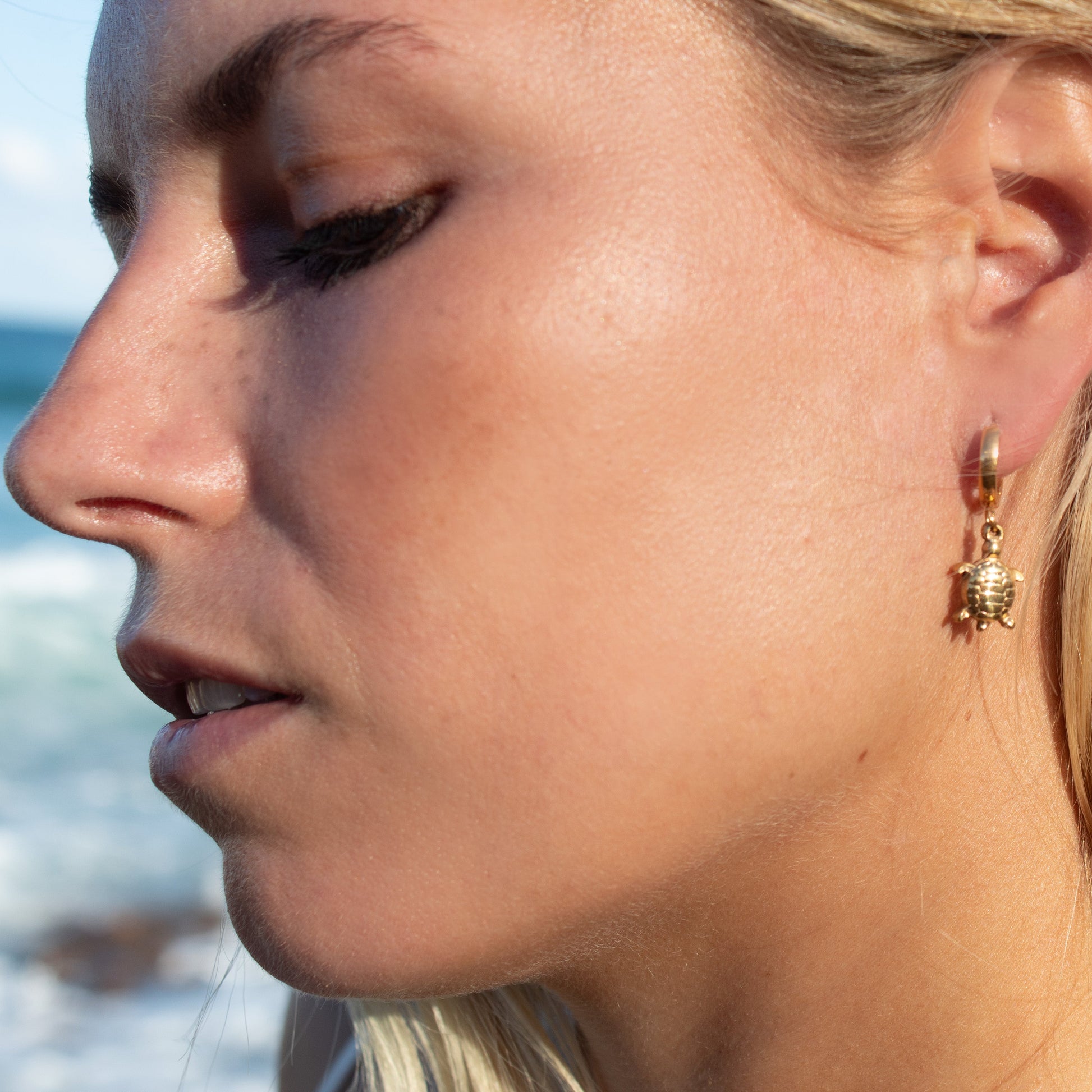 Gold turtle earrings