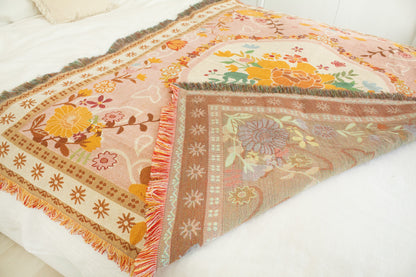 Bohemian floral woven blanket with fringe