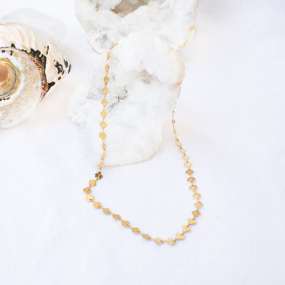 Mira Clam Necklace