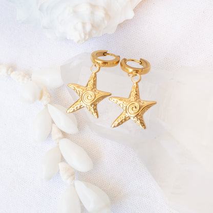 Gold starfish swirl hoop earrings