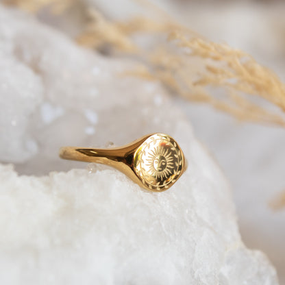 Gold sun signet ring